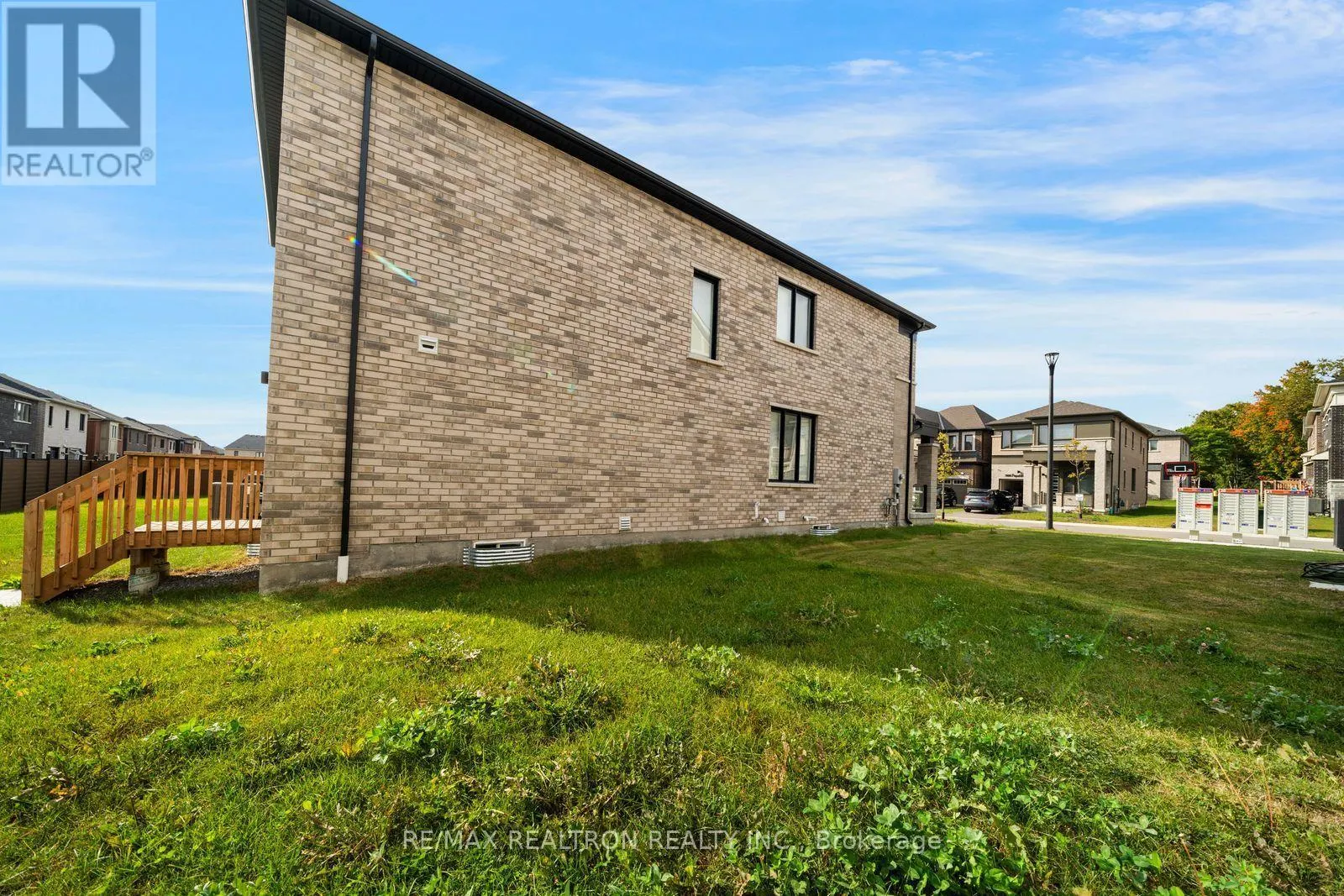 1570 SCARLETT TRAIL