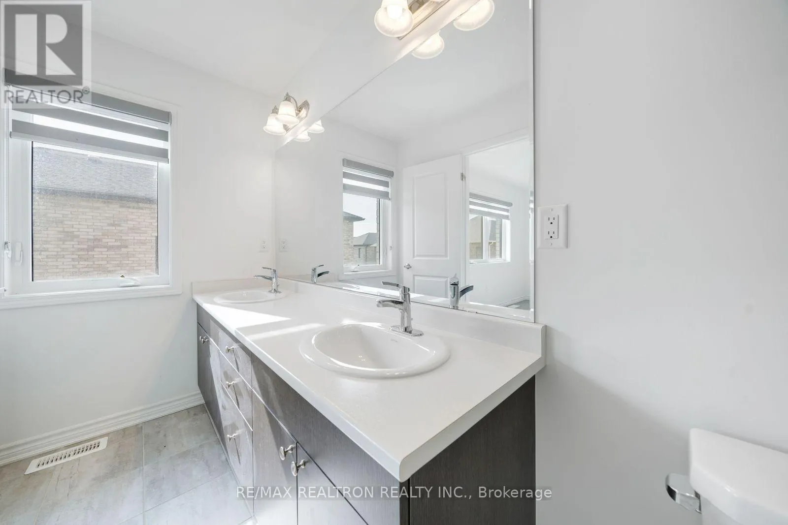 1570 SCARLETT TRAIL