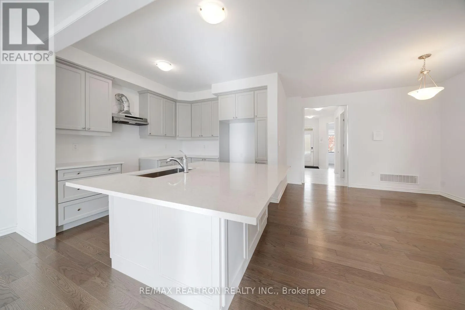 1570 SCARLETT TRAIL