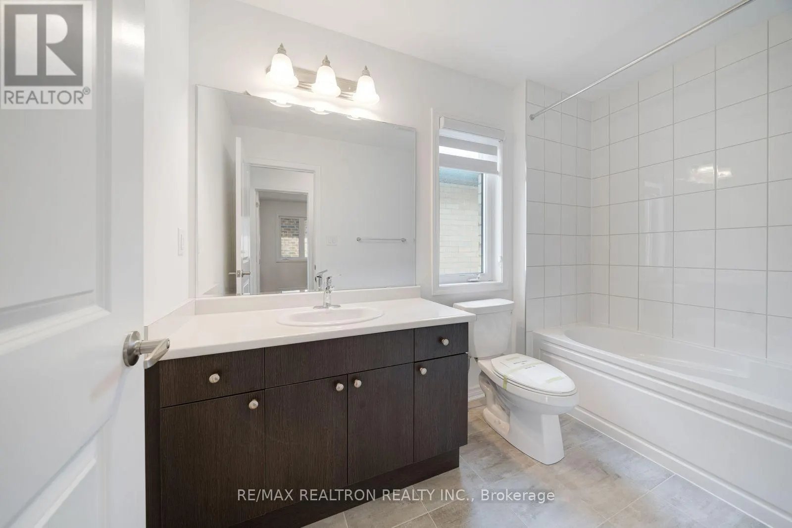 1570 SCARLETT TRAIL