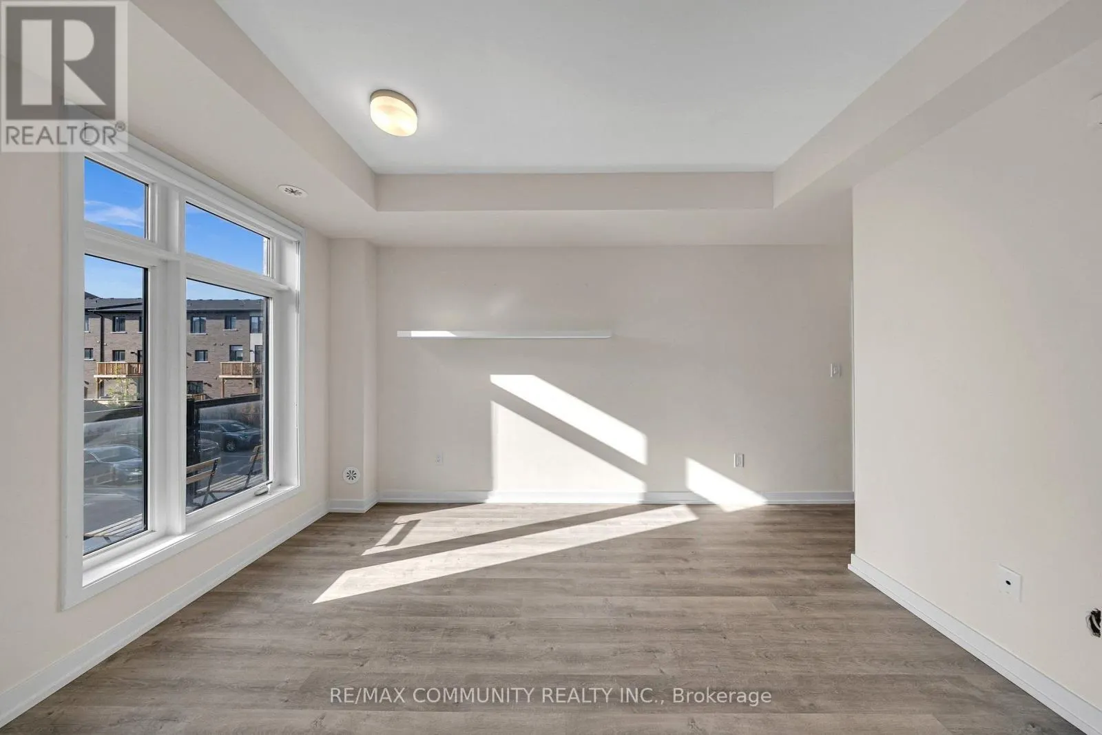 419 - 2550 CASTLEGATE CROSSING