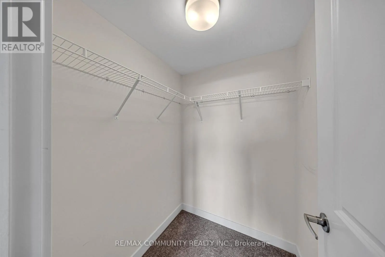 419 - 2550 CASTLEGATE CROSSING