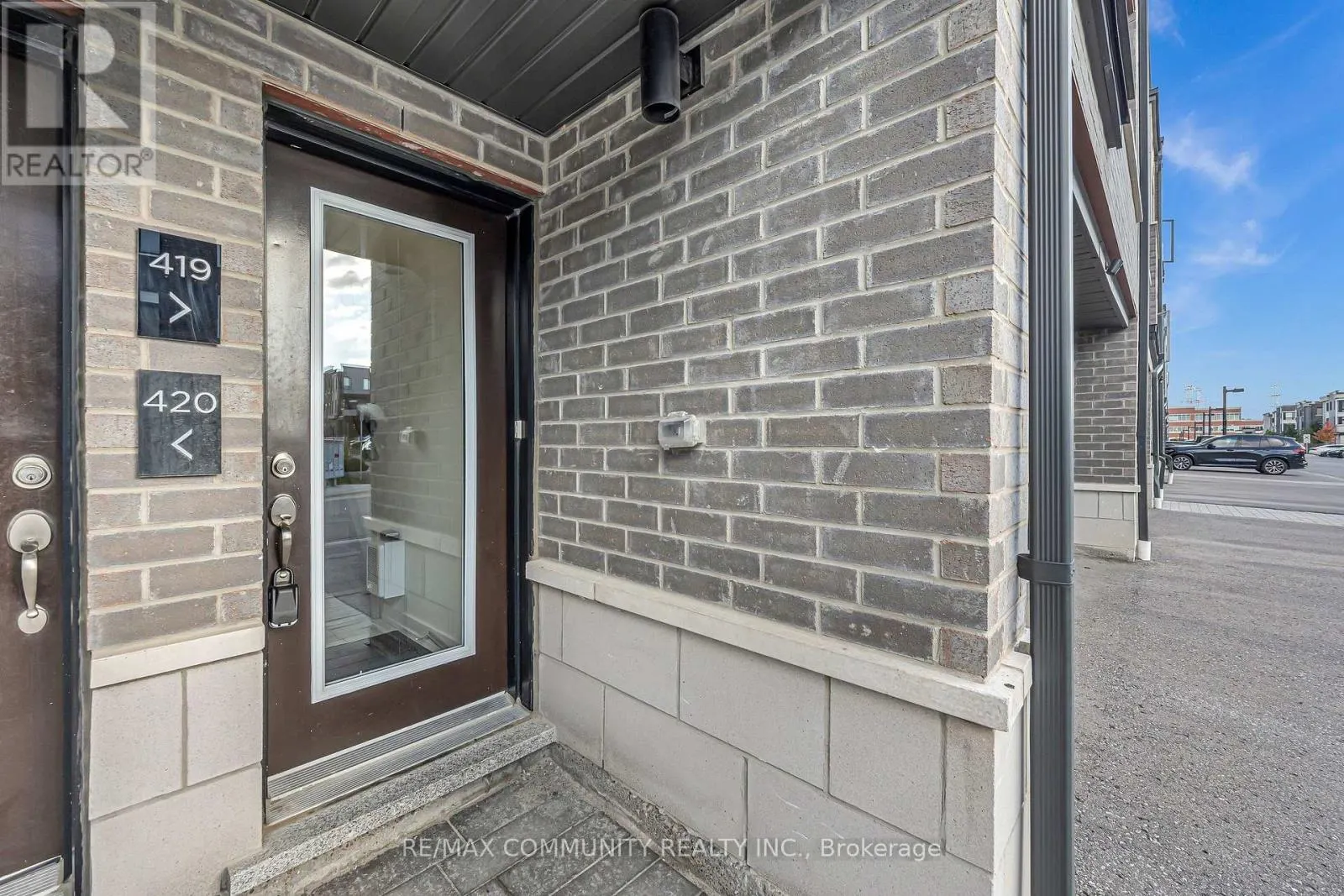 419 - 2550 CASTLEGATE CROSSING