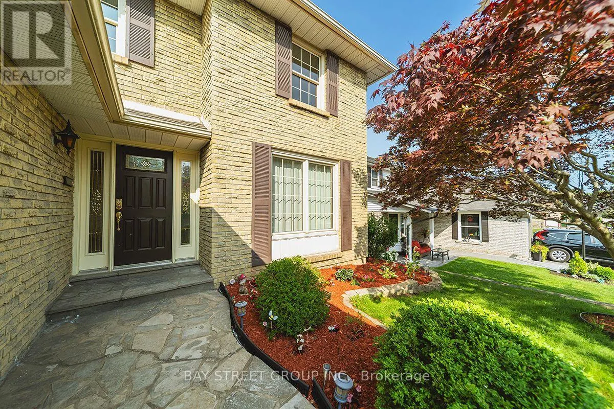 338 PRINCE OF WALES DRIVE