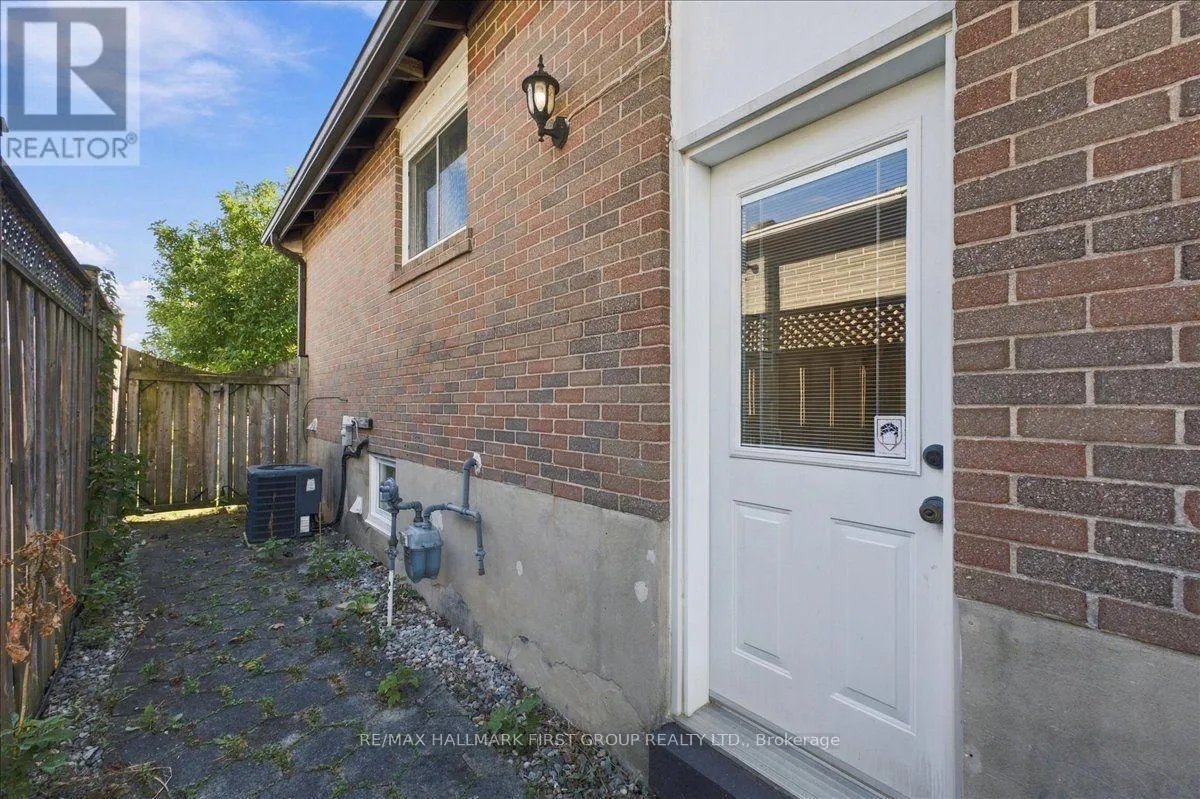 809 BEM AVENUE