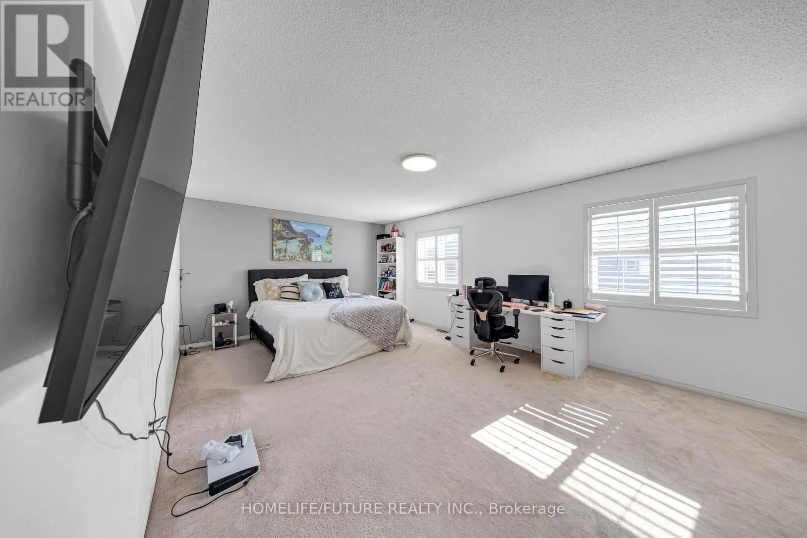 17 GRAINGER CRESCENT