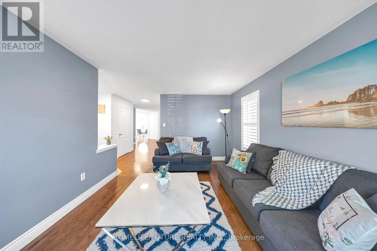 17 GRAINGER CRESCENT