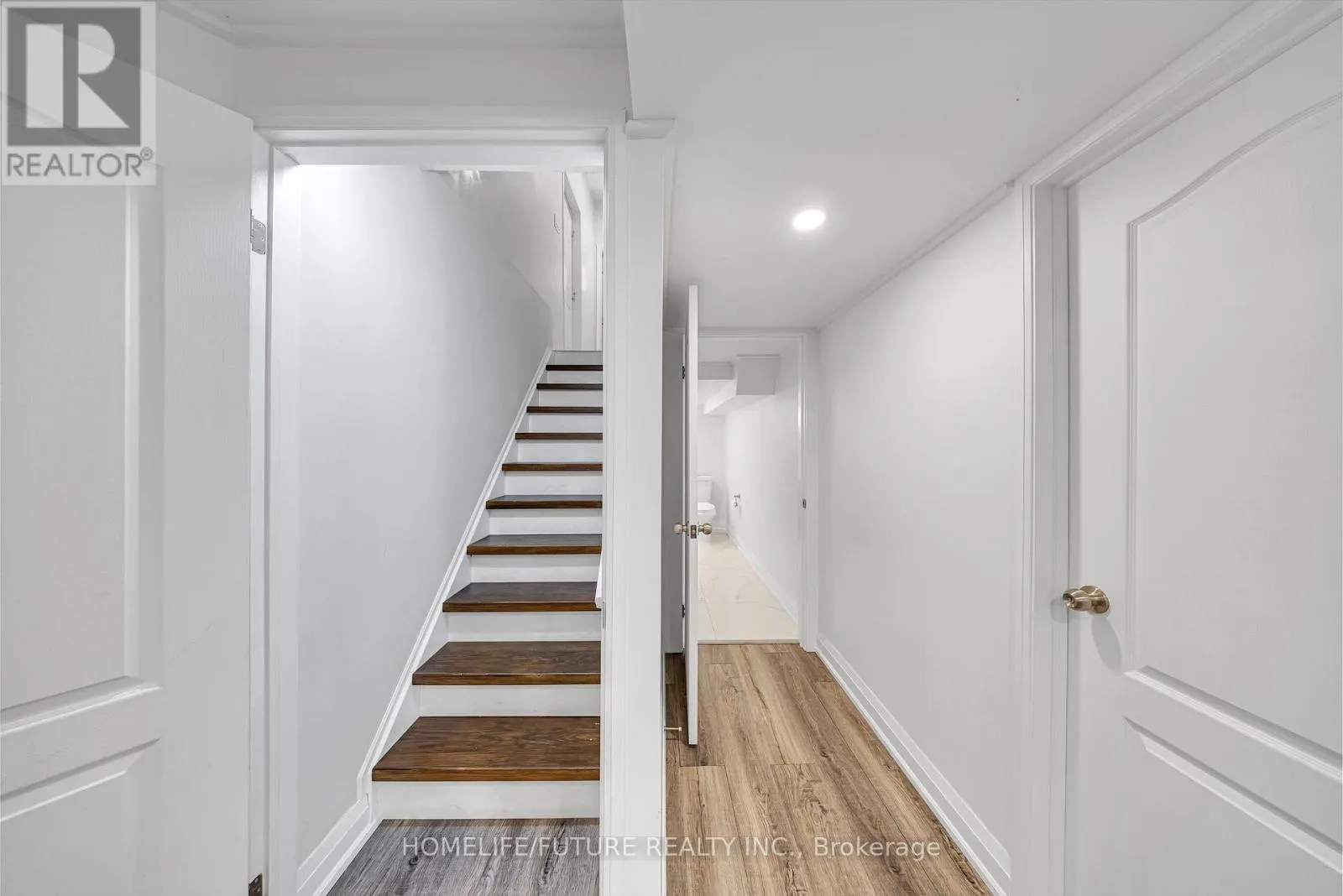 17 GRAINGER CRESCENT