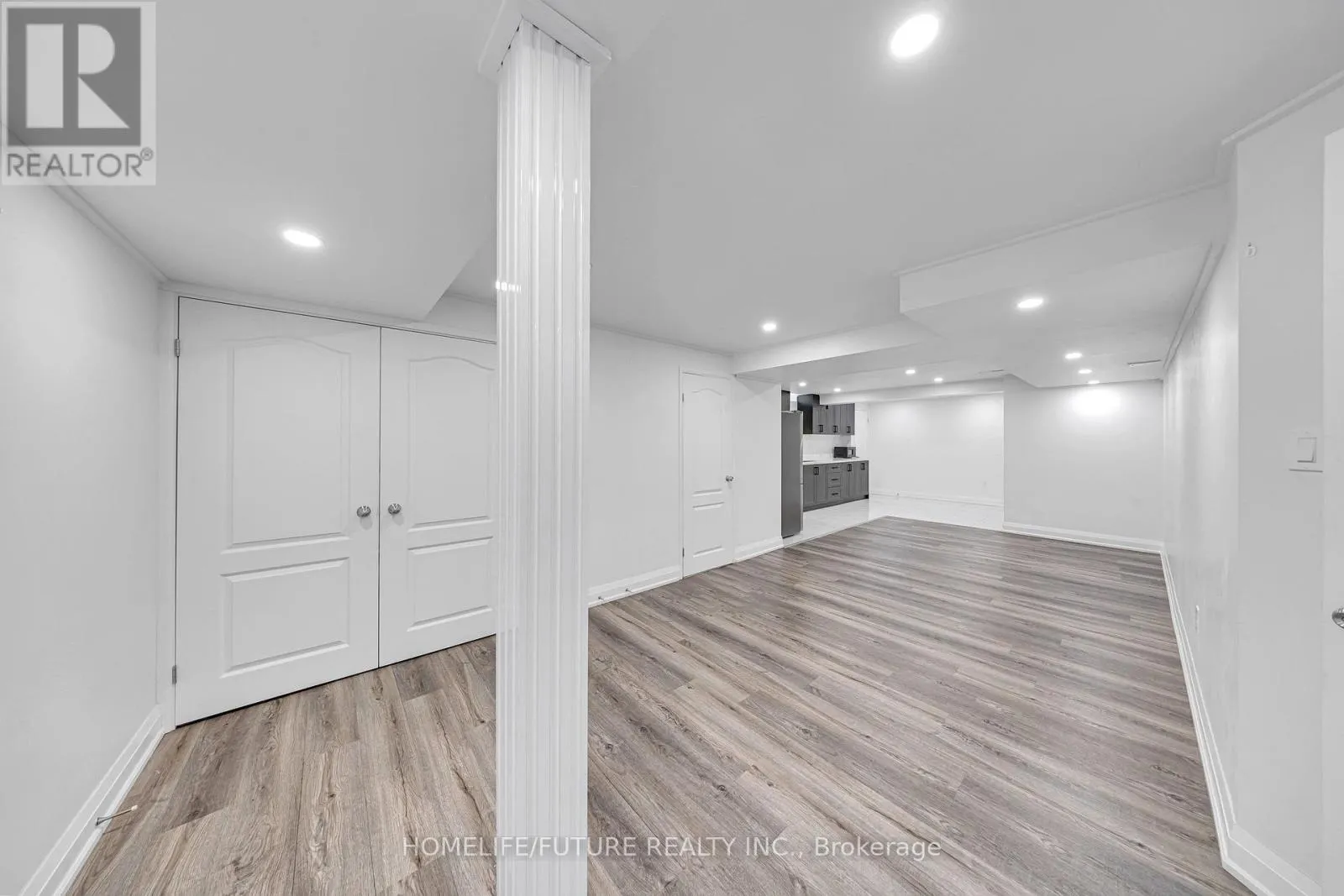 17 GRAINGER CRESCENT