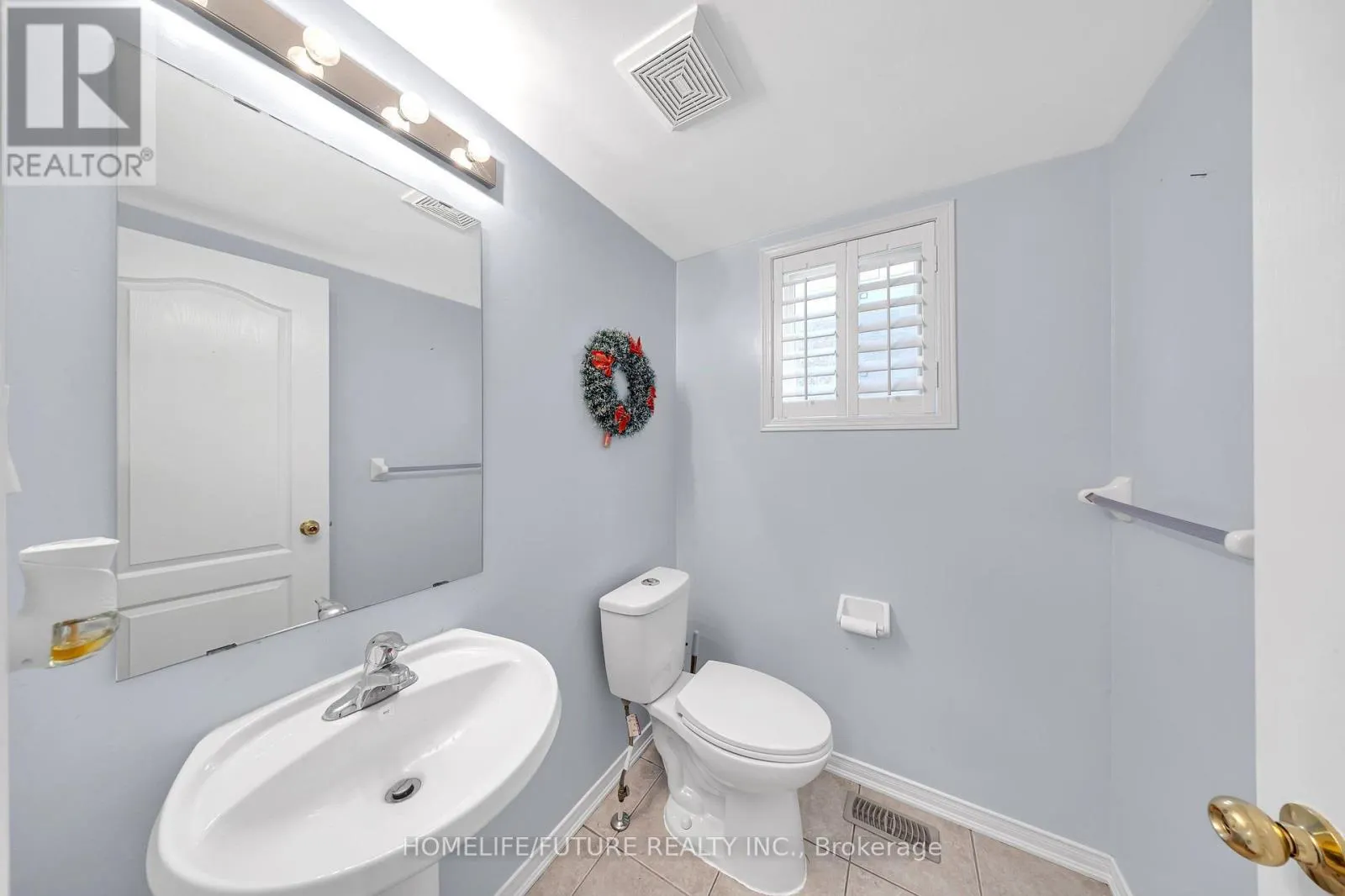 17 GRAINGER CRESCENT