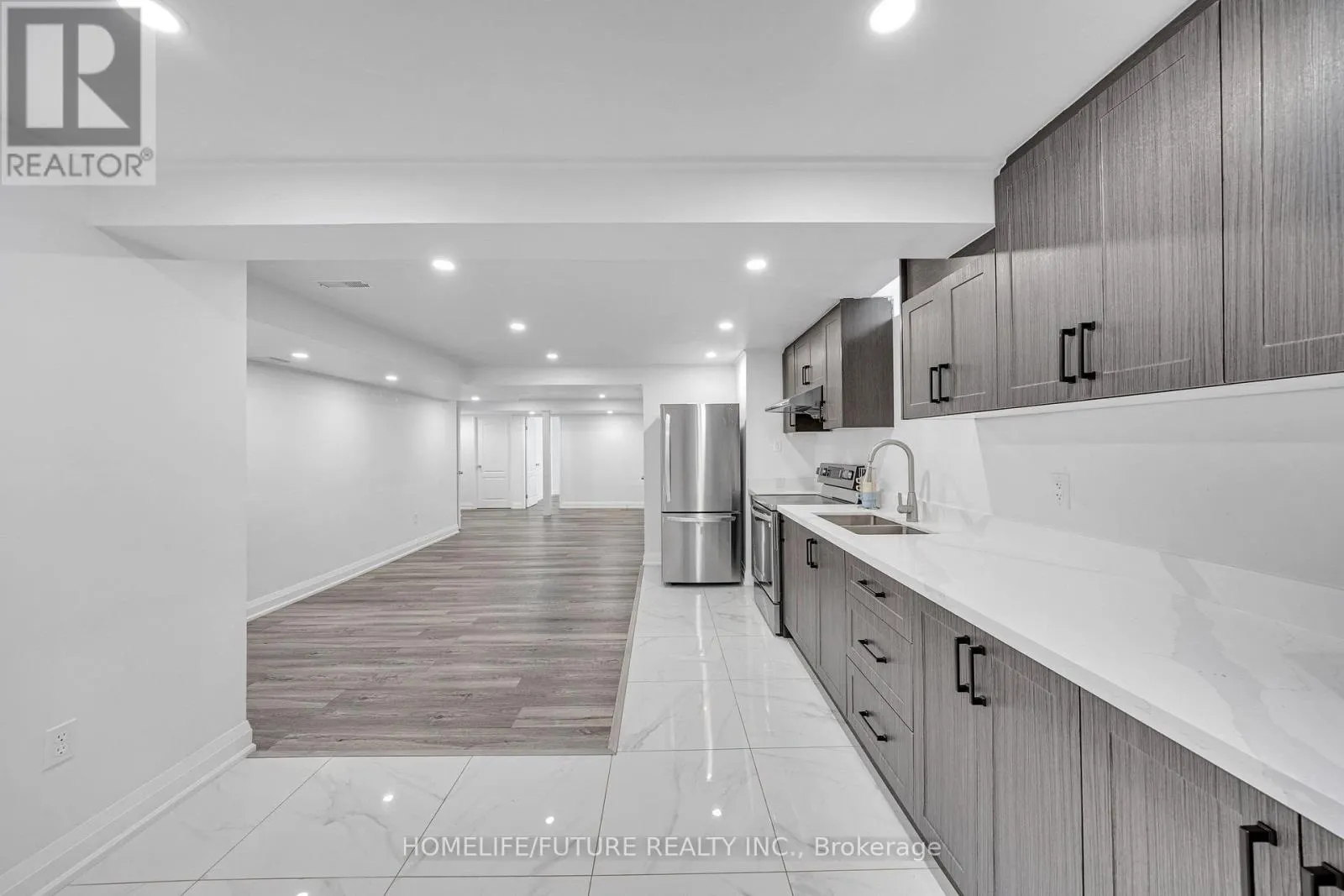 17 GRAINGER CRESCENT