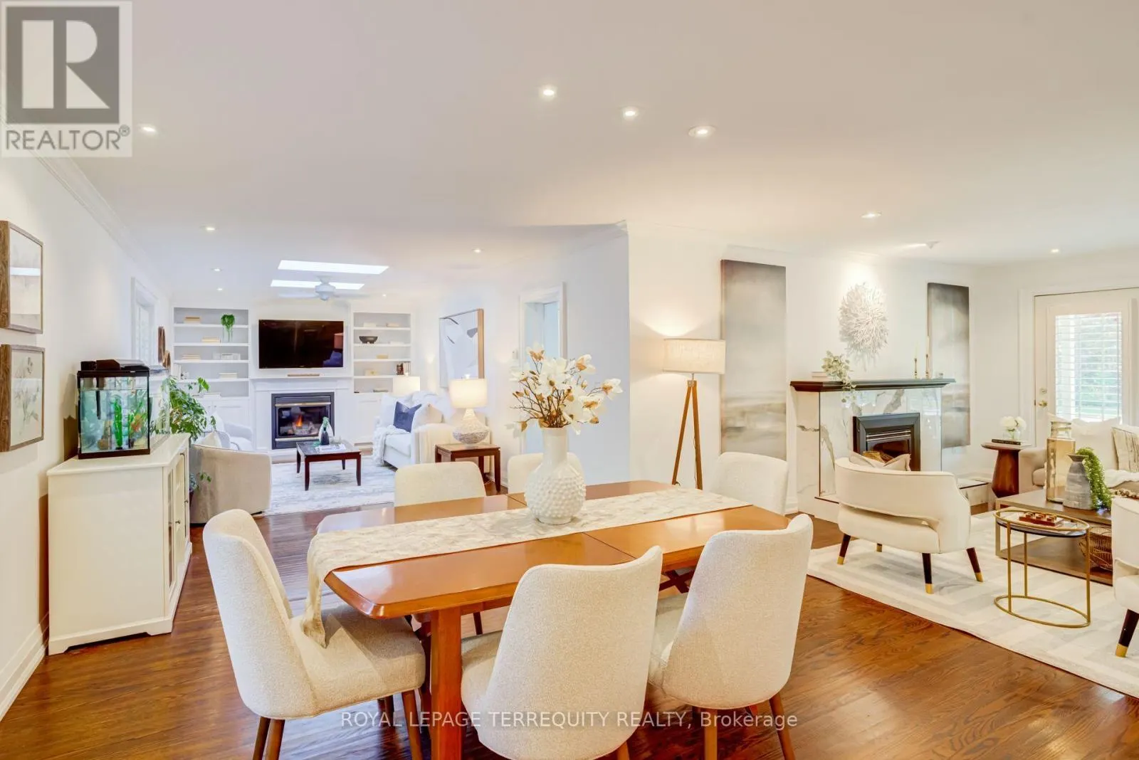 258 GUILDWOOD PARKWAY