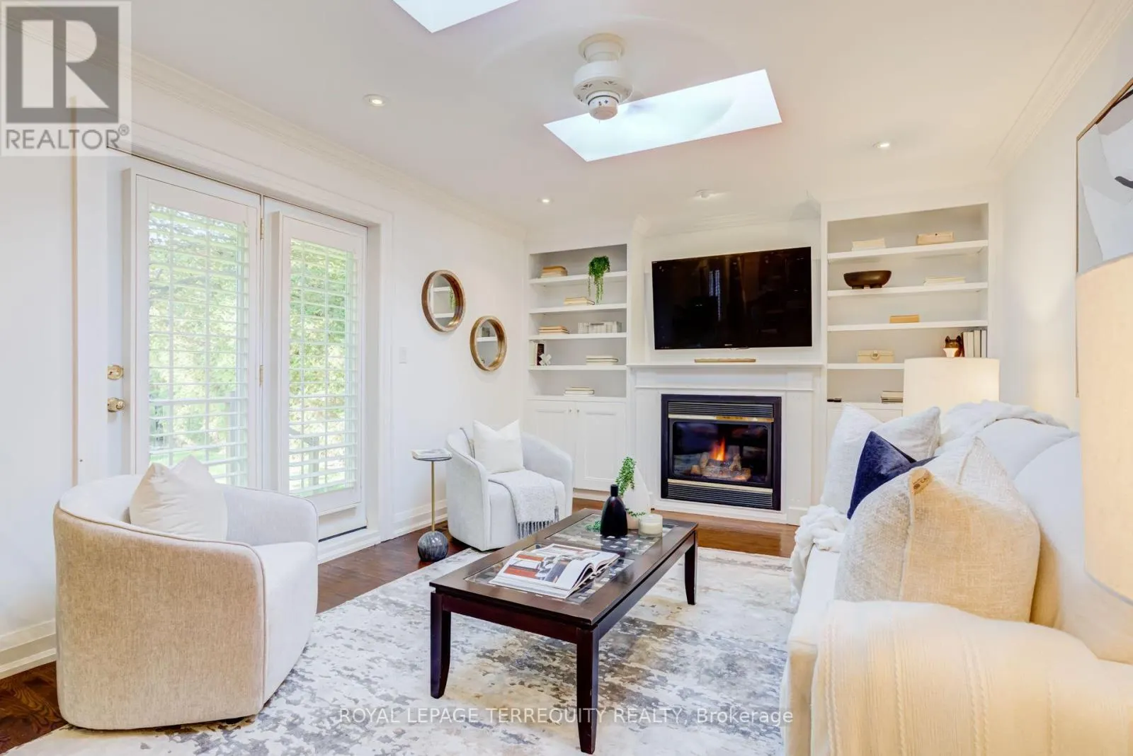 258 GUILDWOOD PARKWAY
