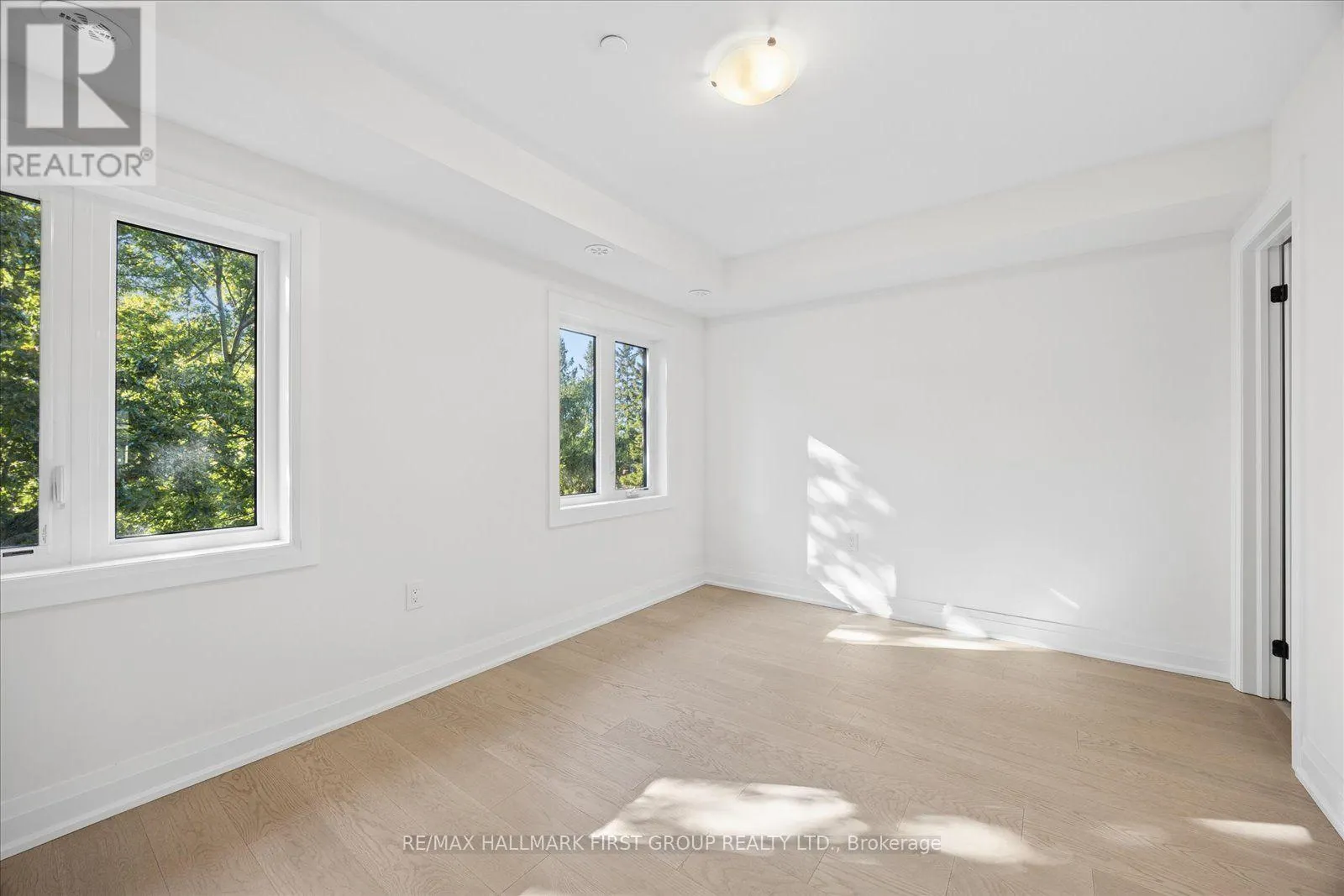 39 MARRET LANE