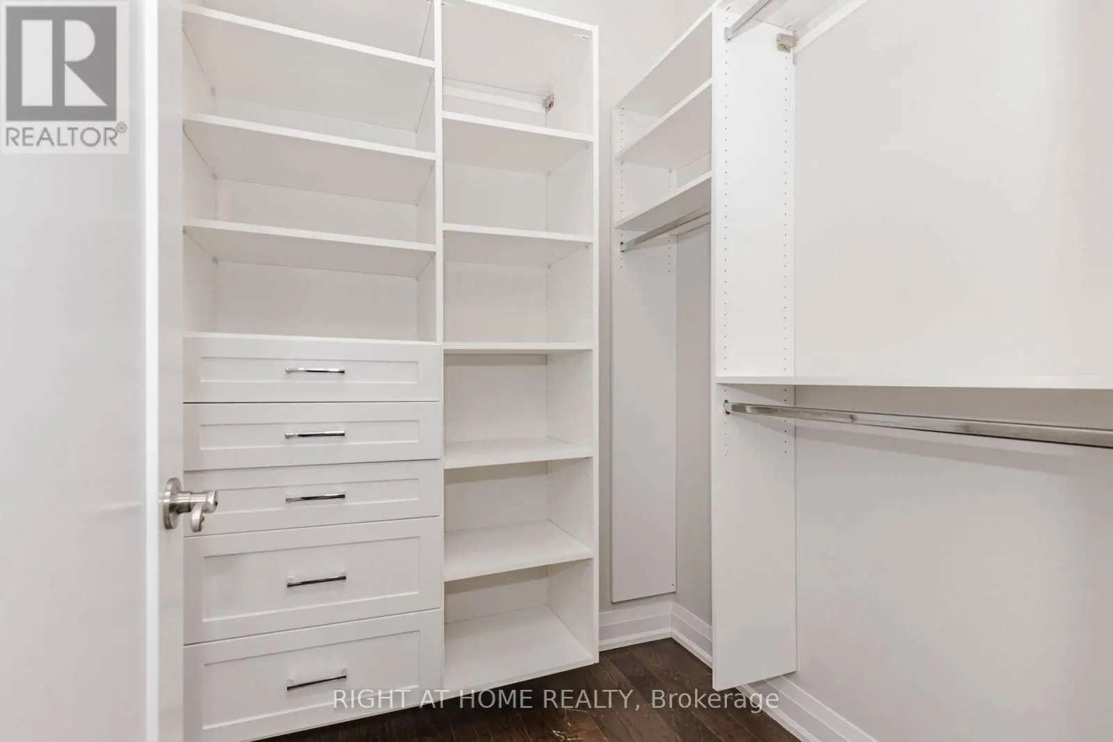 146 COLONEL DANFORTH TRAIL