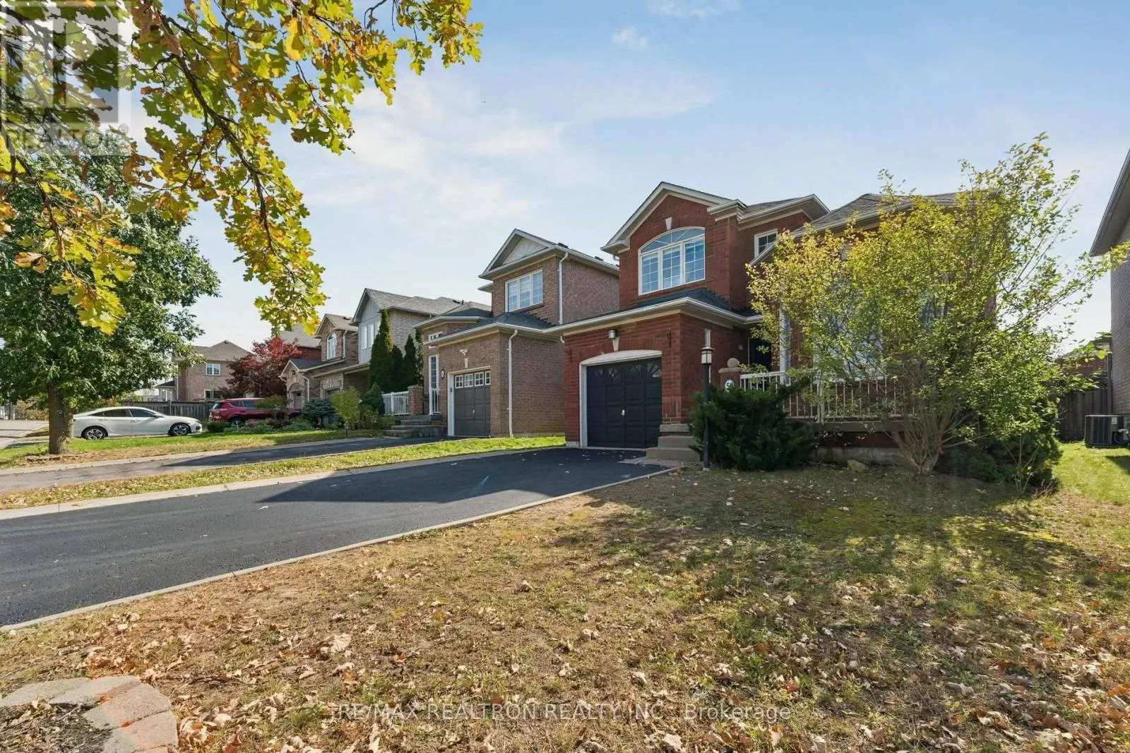 58 LUROSA CRESCENT