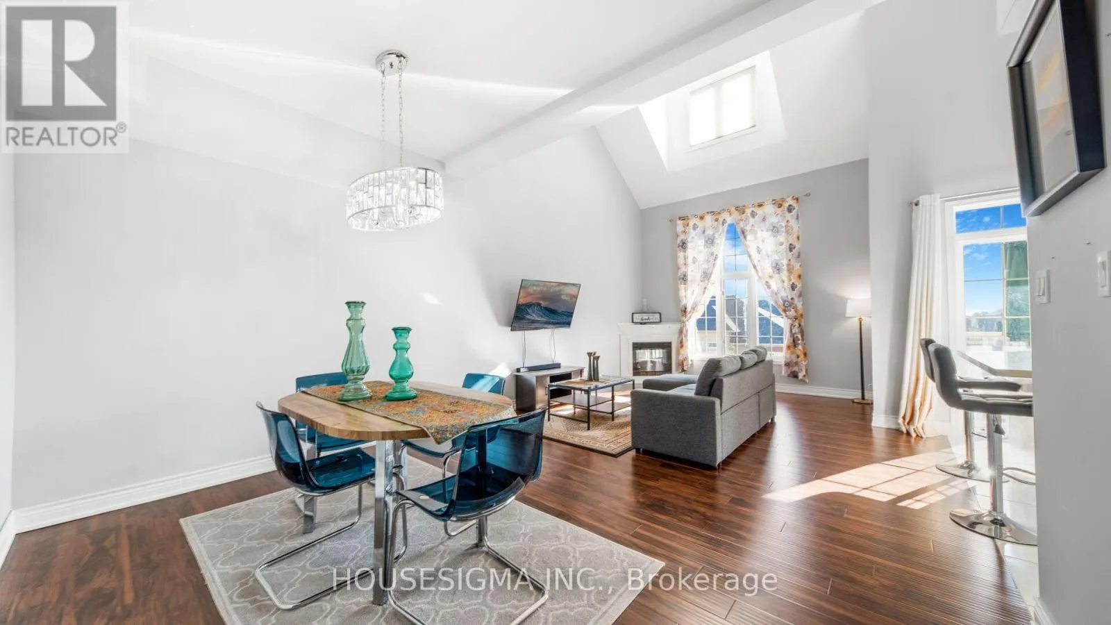 18 LOVEGROVE LANE