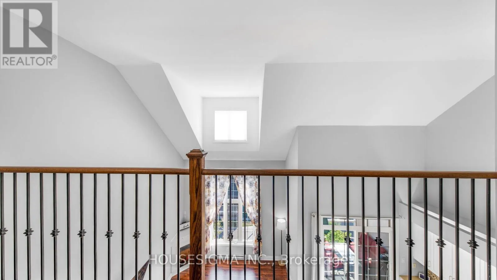 18 LOVEGROVE LANE