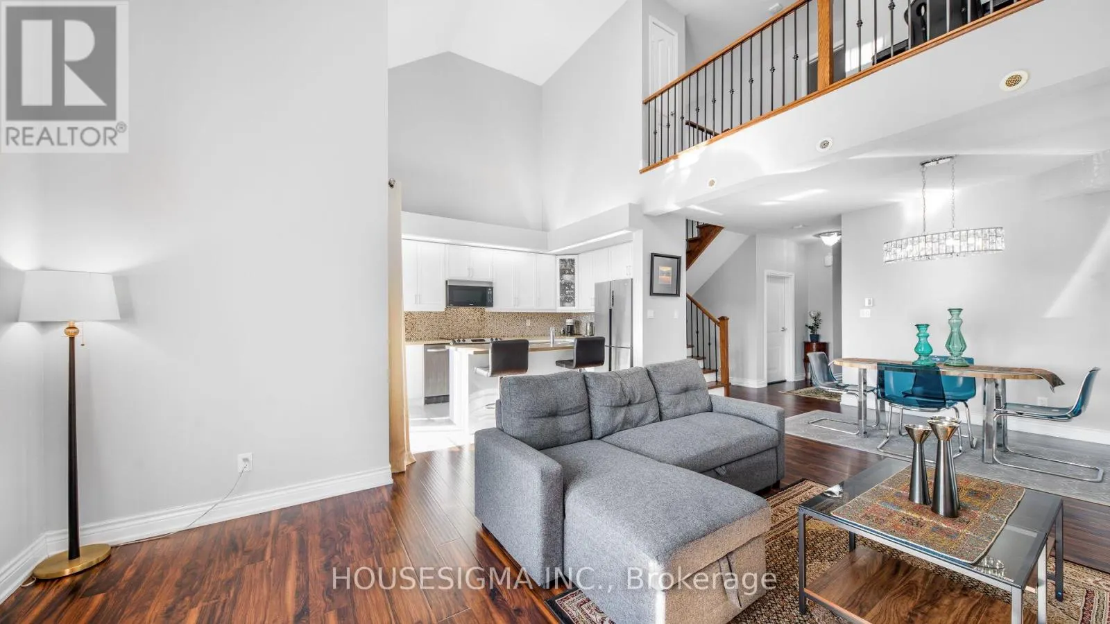 18 LOVEGROVE LANE