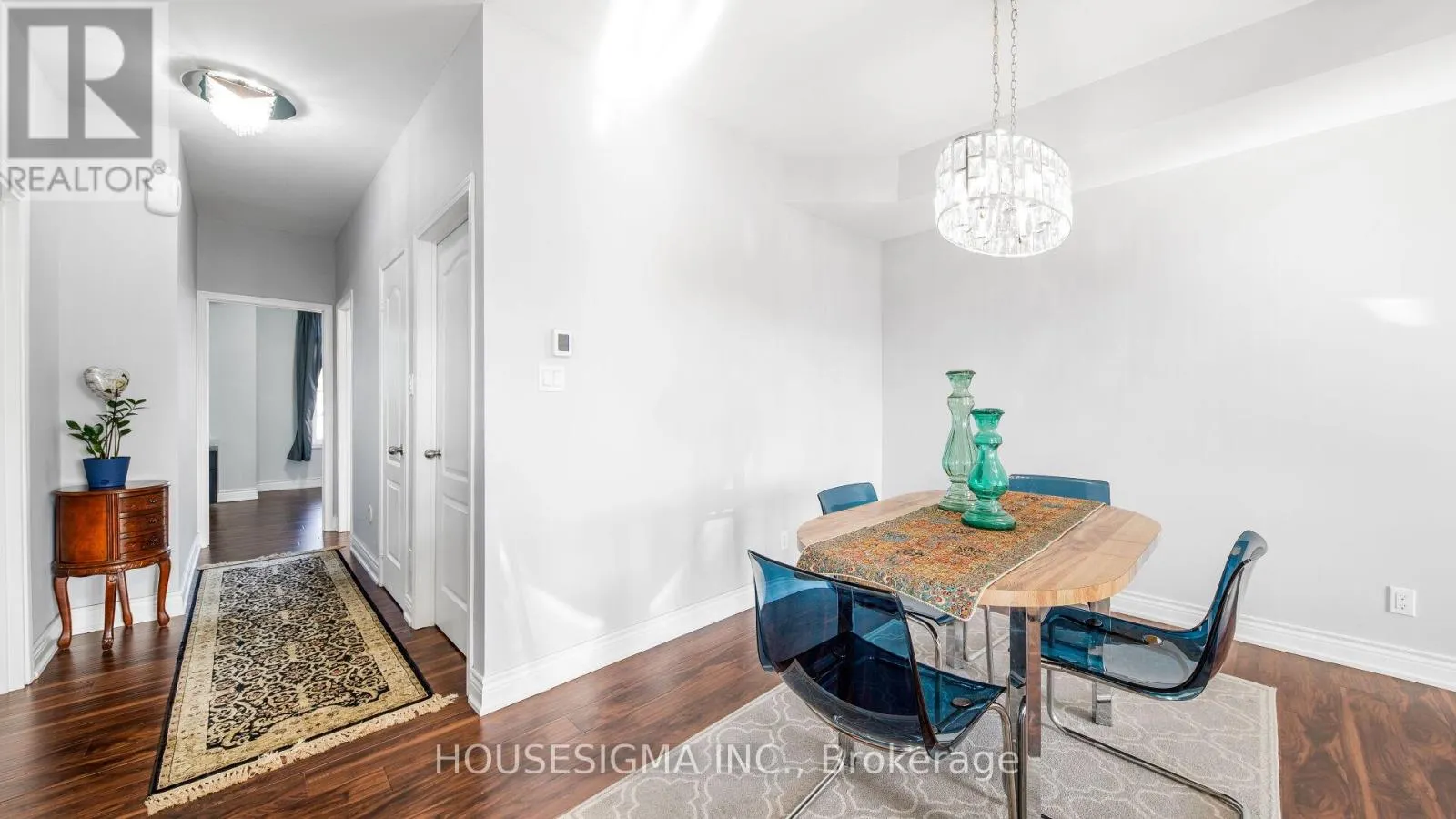 18 LOVEGROVE LANE