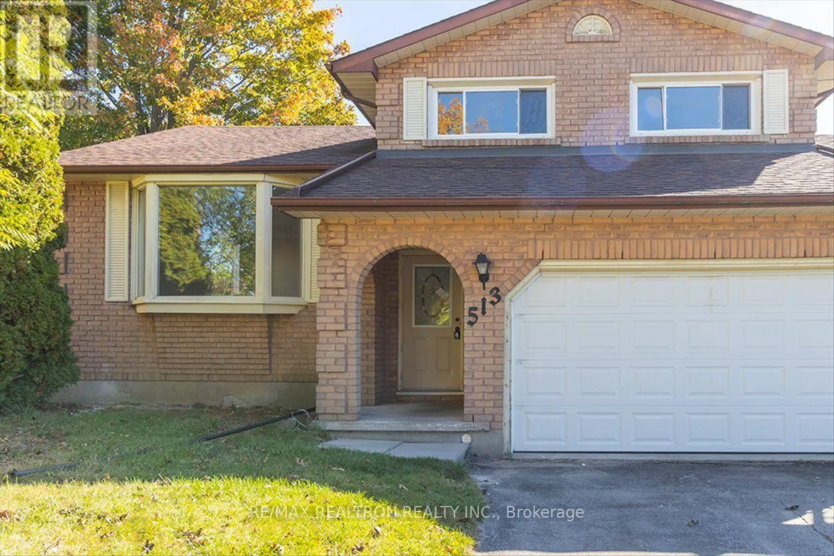 513 LABRADOR DRIVE