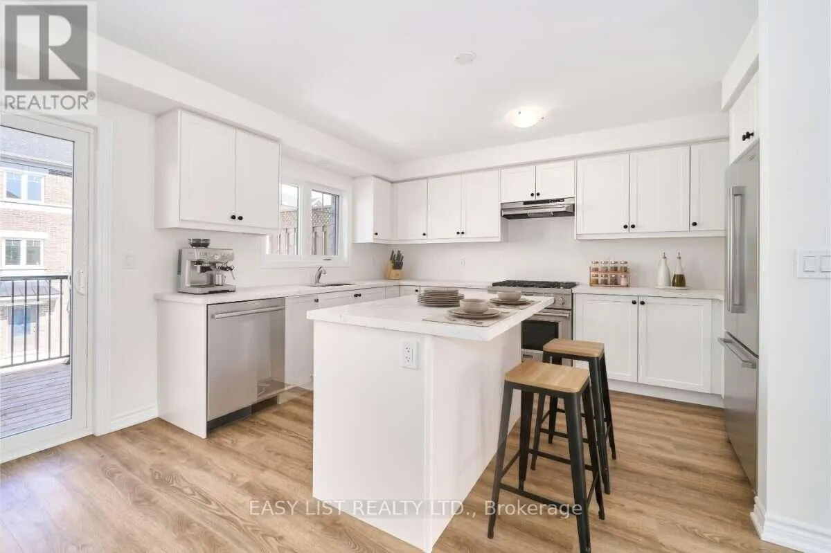 71 ADDYMAN CRESCENT