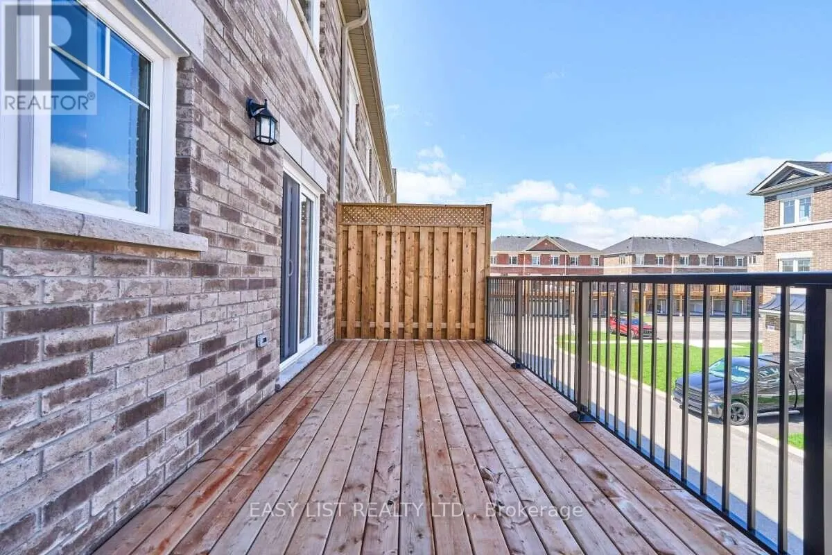 71 ADDYMAN CRESCENT