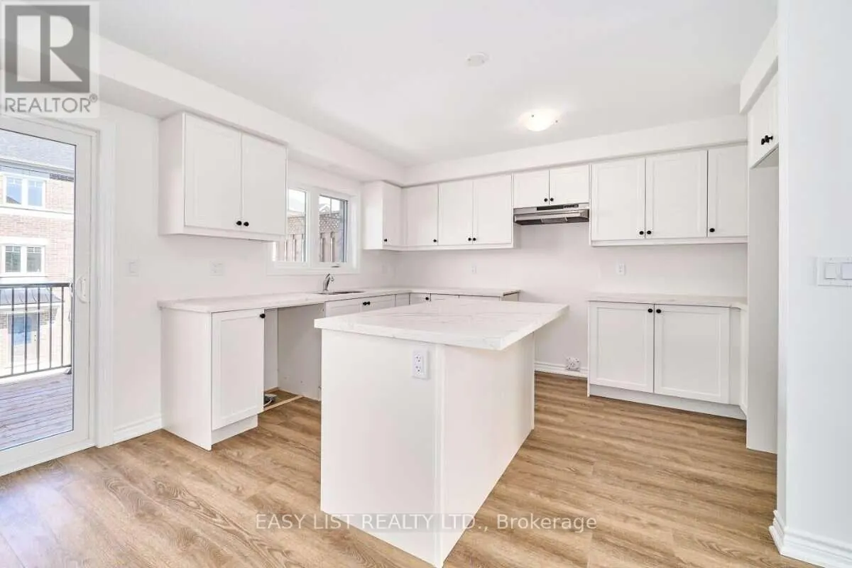 71 ADDYMAN CRESCENT