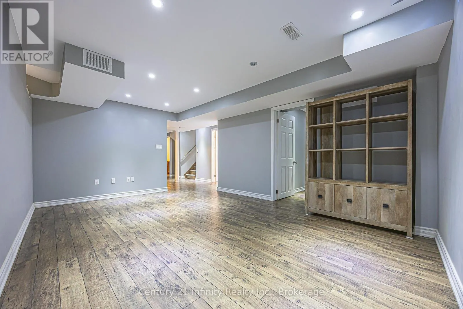 78 HARKNESS DRIVE