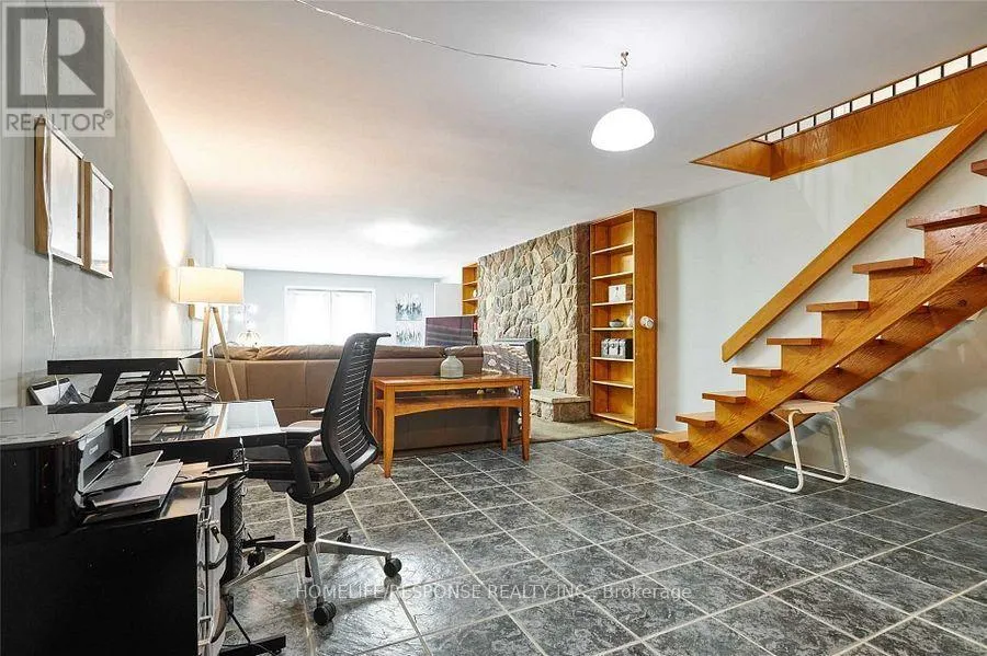 787 SHEPPARD AVENUE