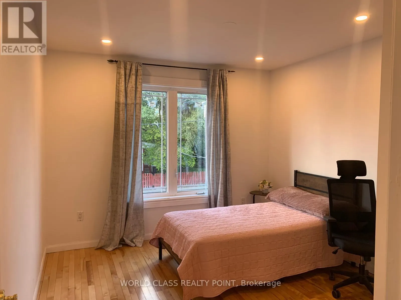 21 SOUTH BONNINGTON AVENUE