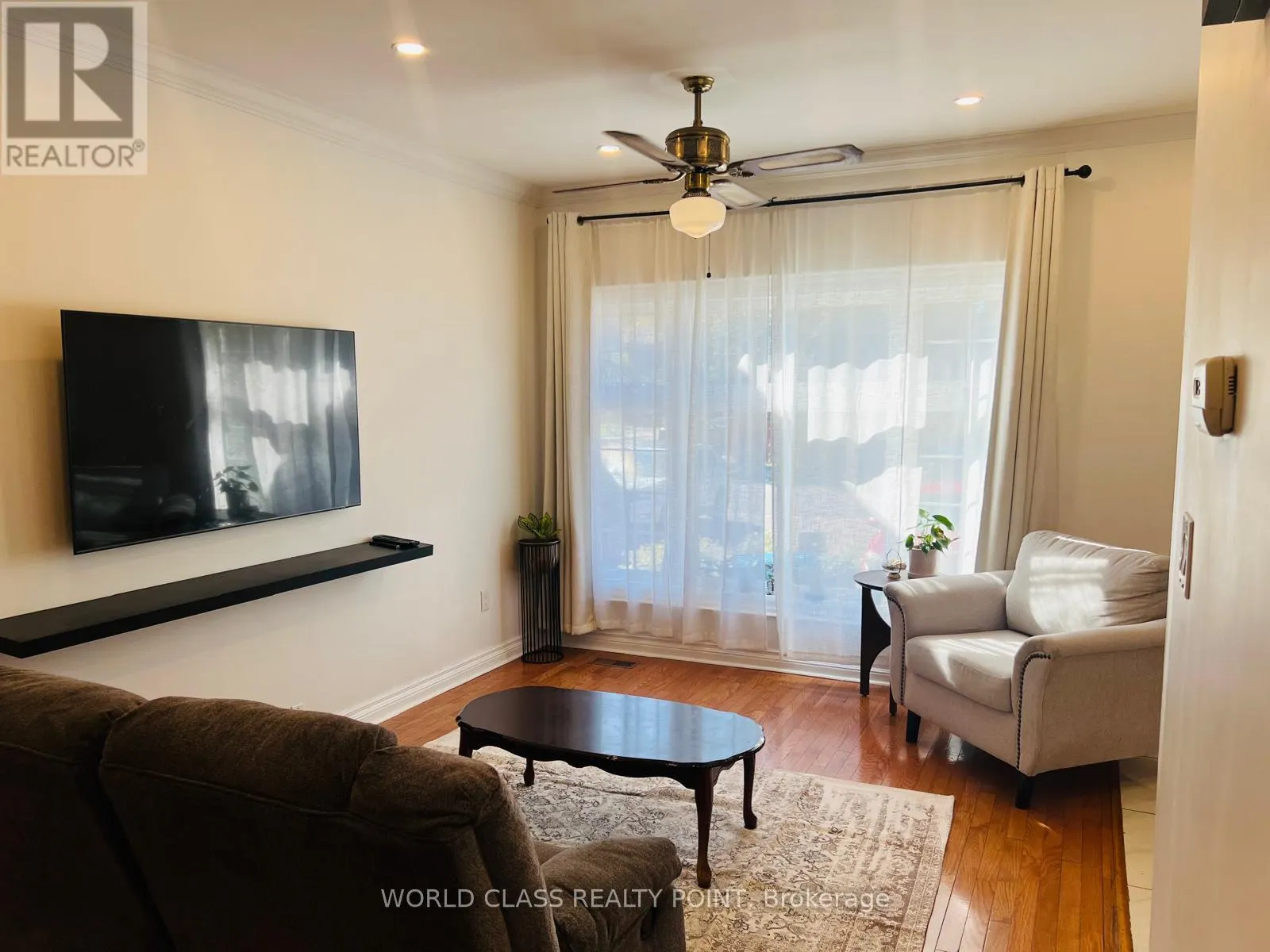 21 SOUTH BONNINGTON AVENUE