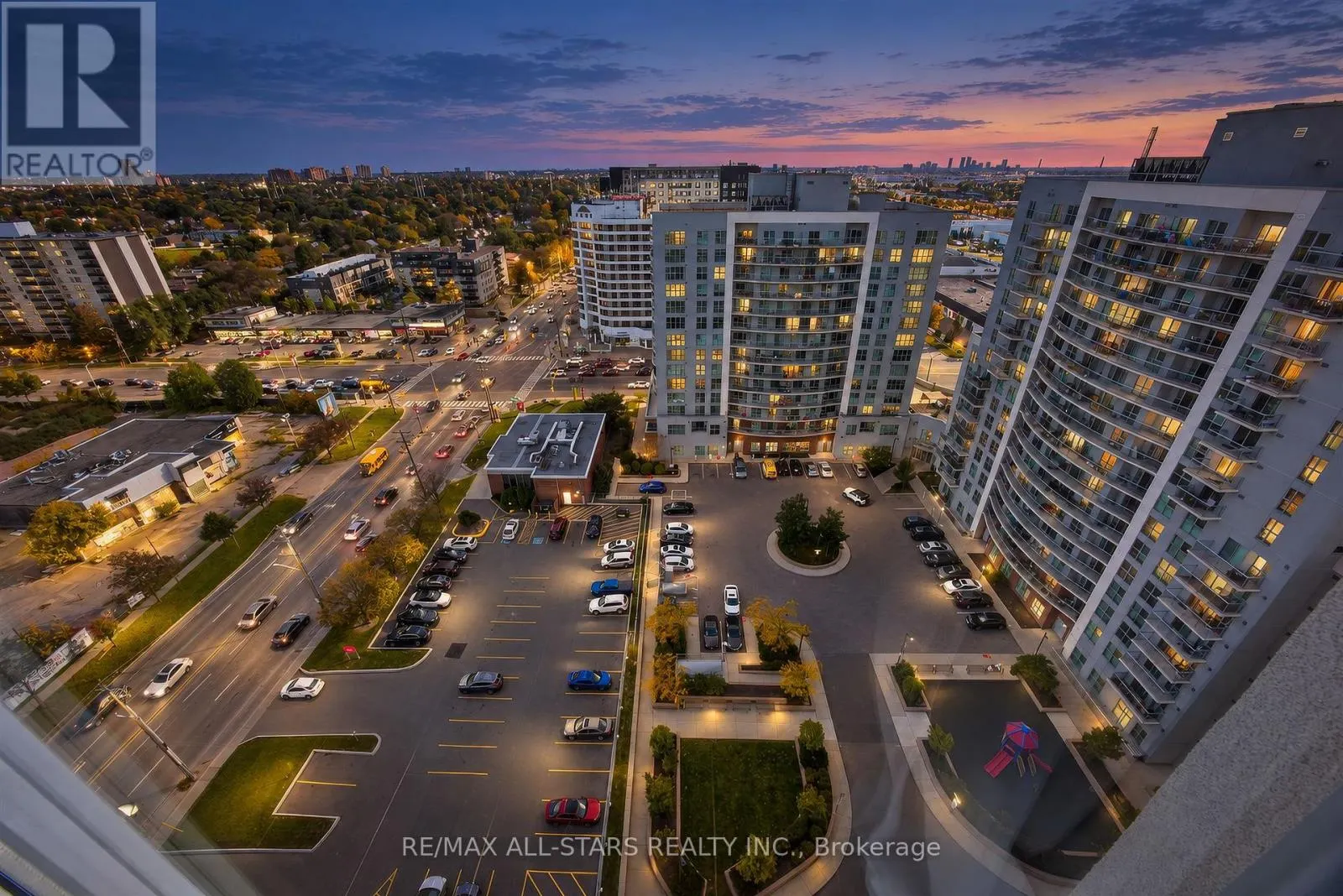 2009 - 1328 BIRCHMOUNT ROAD