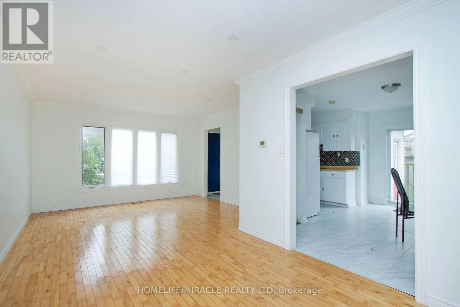 14 PILKINGTON CRESCENT
