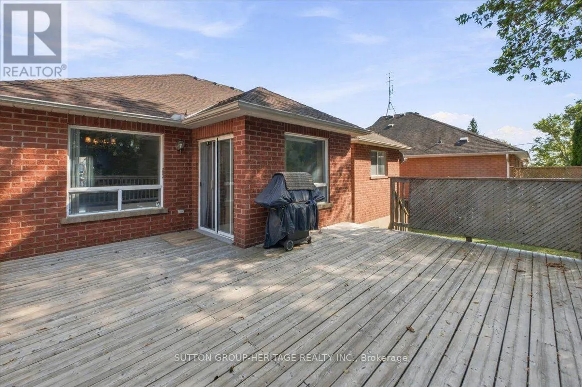 122 PERRYVIEW DRIVE