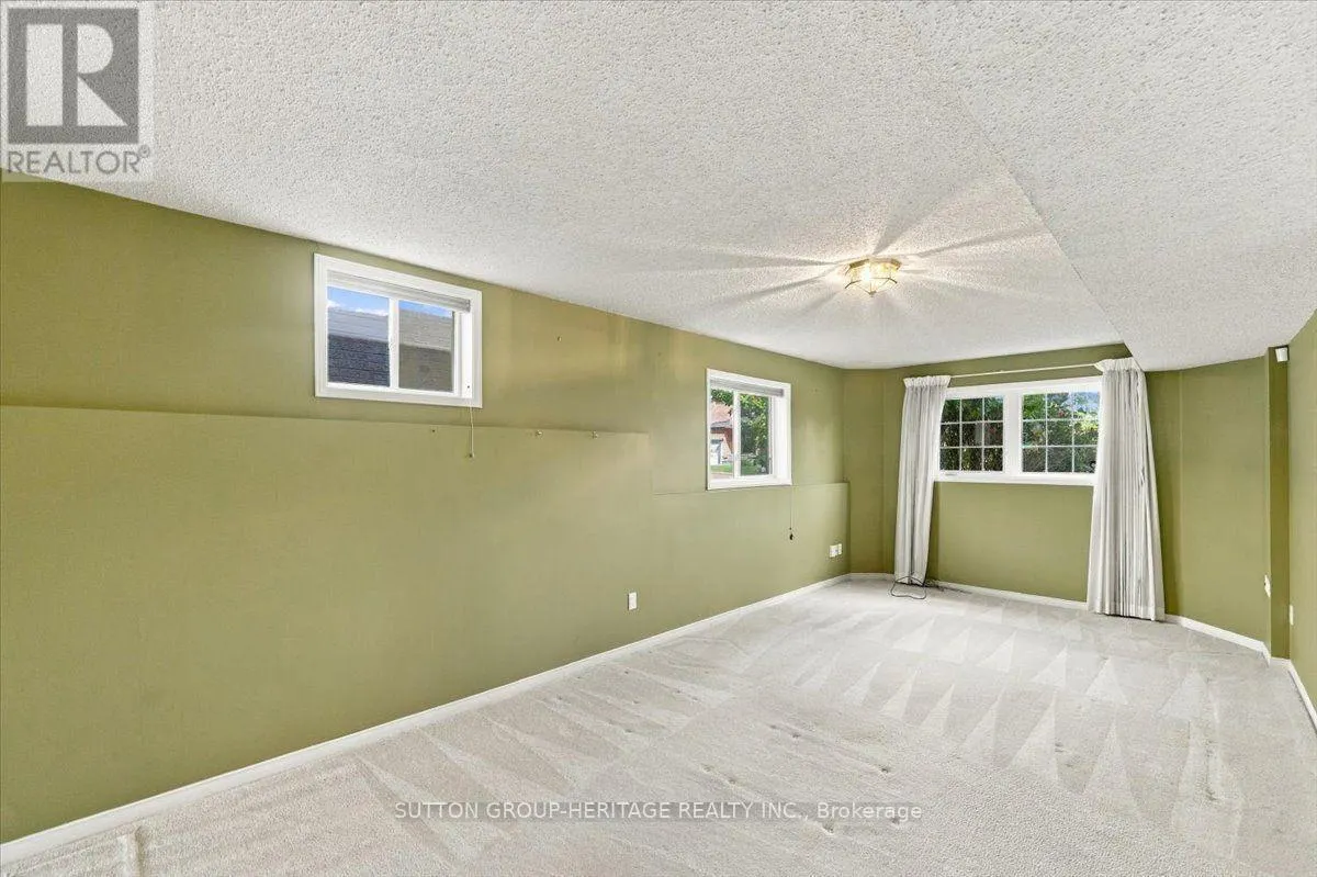 122 PERRYVIEW DRIVE