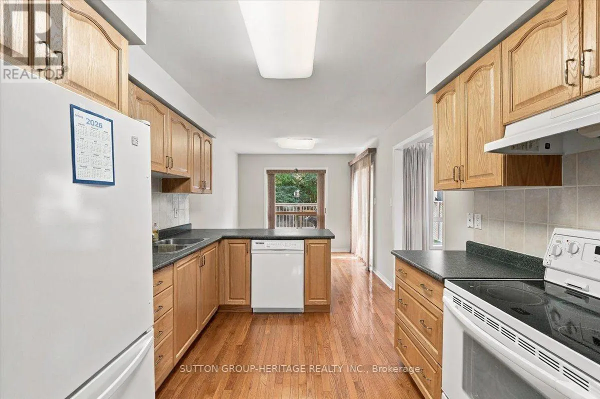122 PERRYVIEW DRIVE