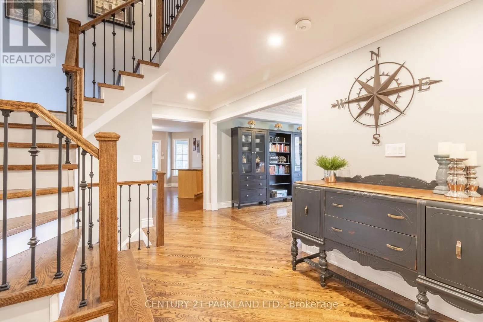 18 NAPIER COURT