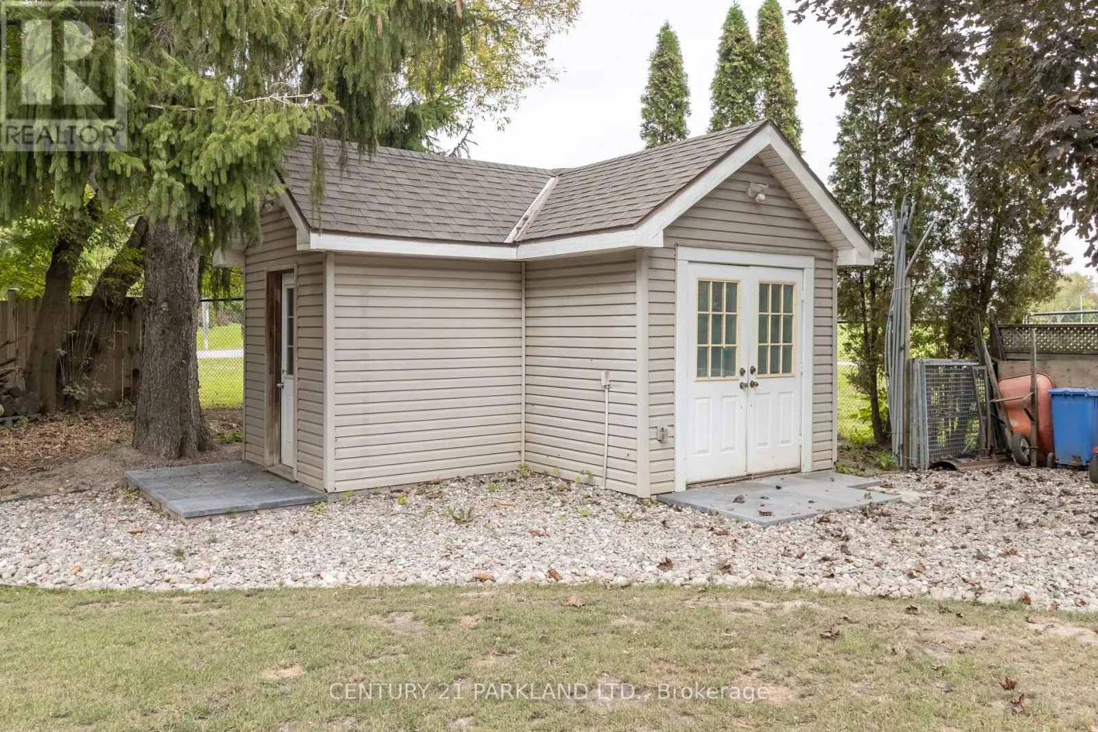 18 NAPIER COURT