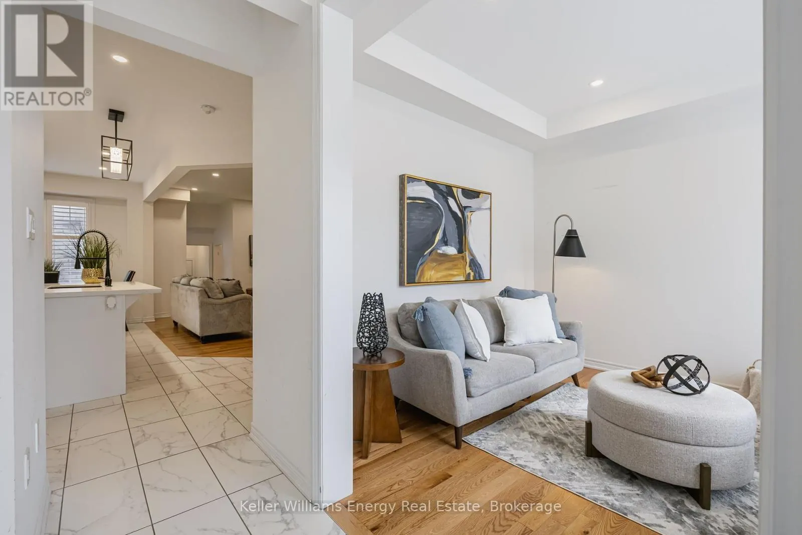 165 CORONATION ROAD