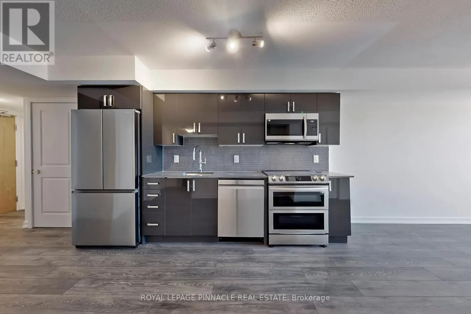 804 - 1455 CELEBRATION DRIVE