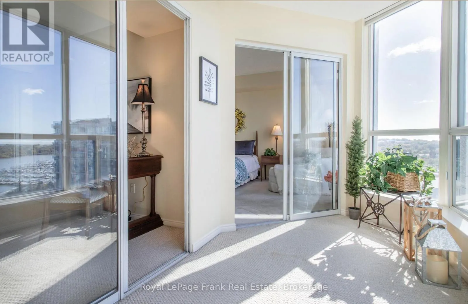 1103 - 360 WATSON STREET W #1103