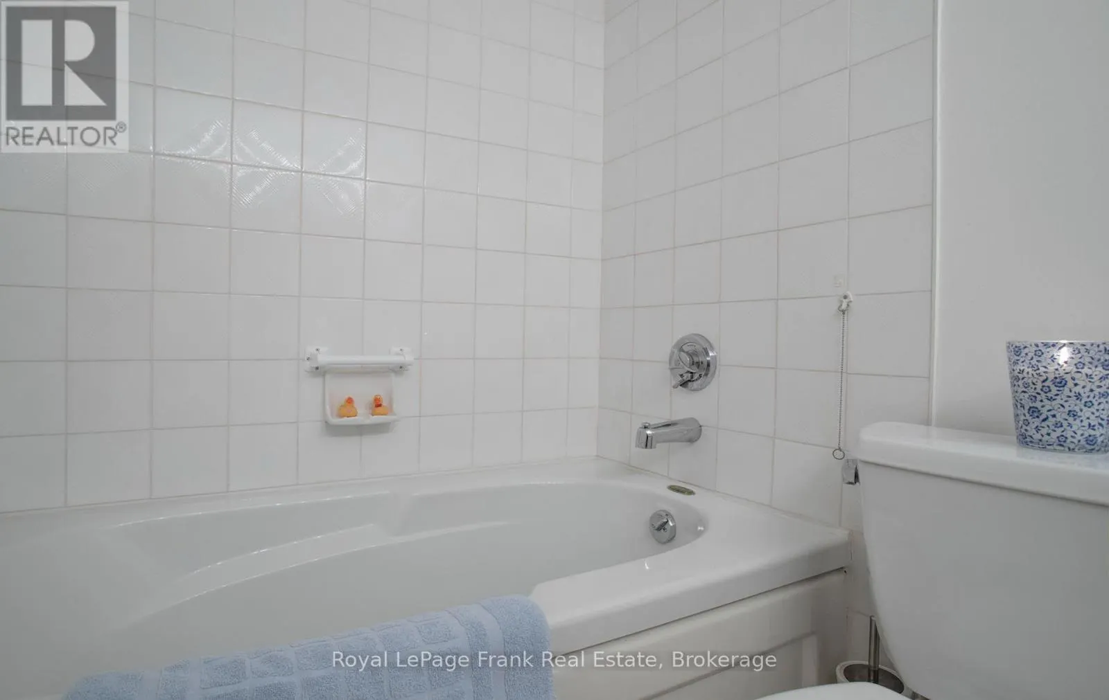 1103 - 360 WATSON STREET W #1103