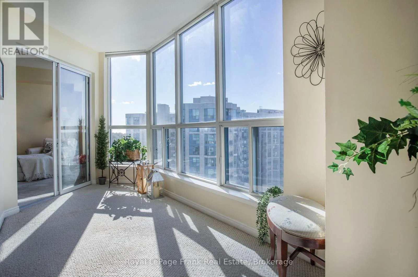 1103 - 360 WATSON STREET W #1103
