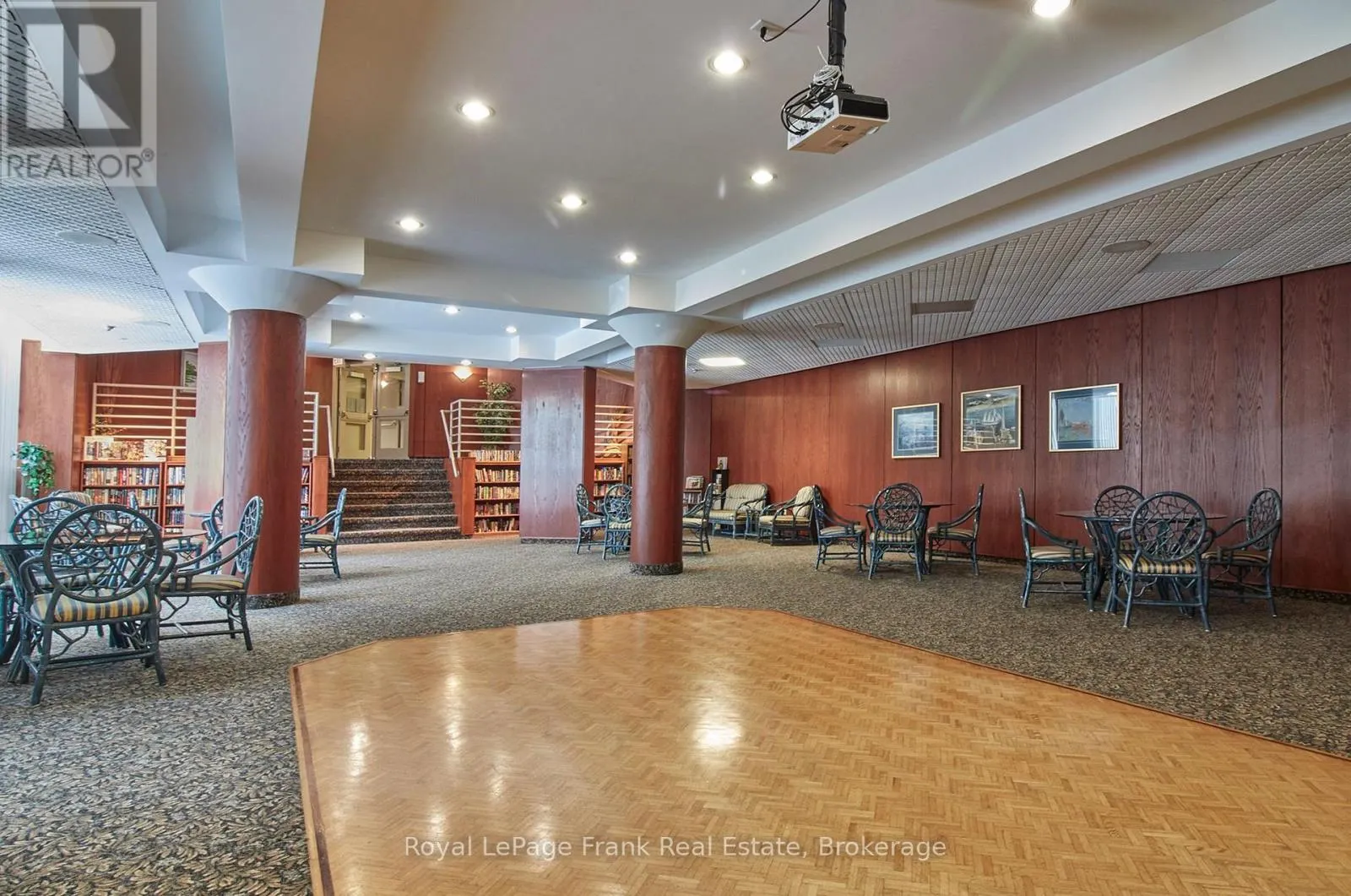 1103 - 360 WATSON STREET W #1103
