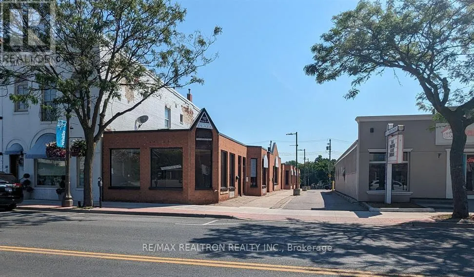 6 - 153 BROCK STREET N