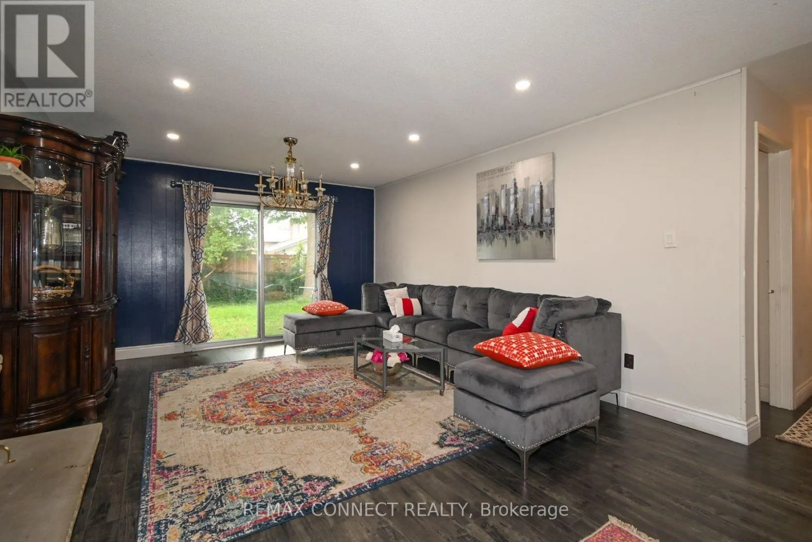 24 LALTON PLACE