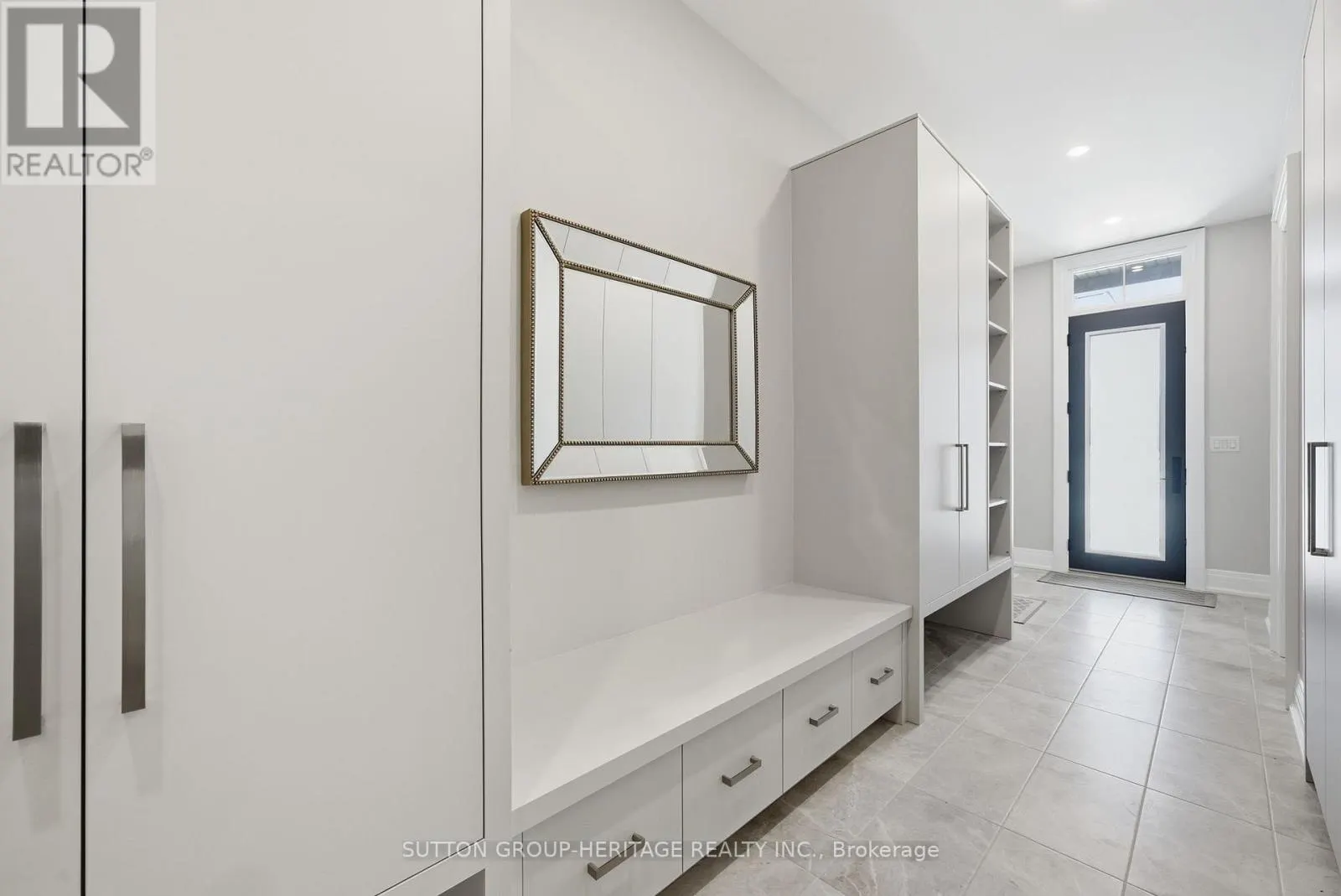 18 DEXSHIRE DRIVE
