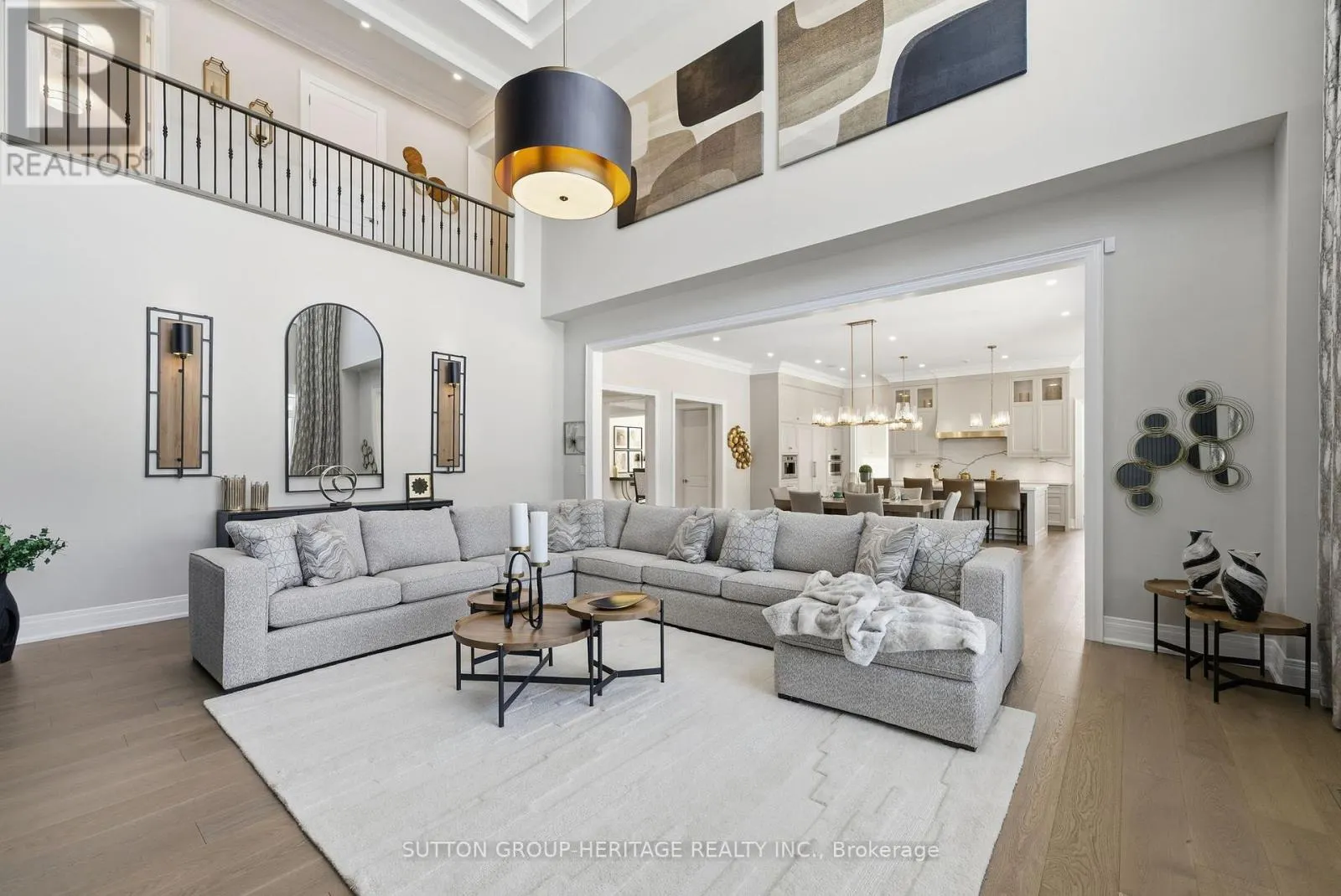 18 DEXSHIRE DRIVE
