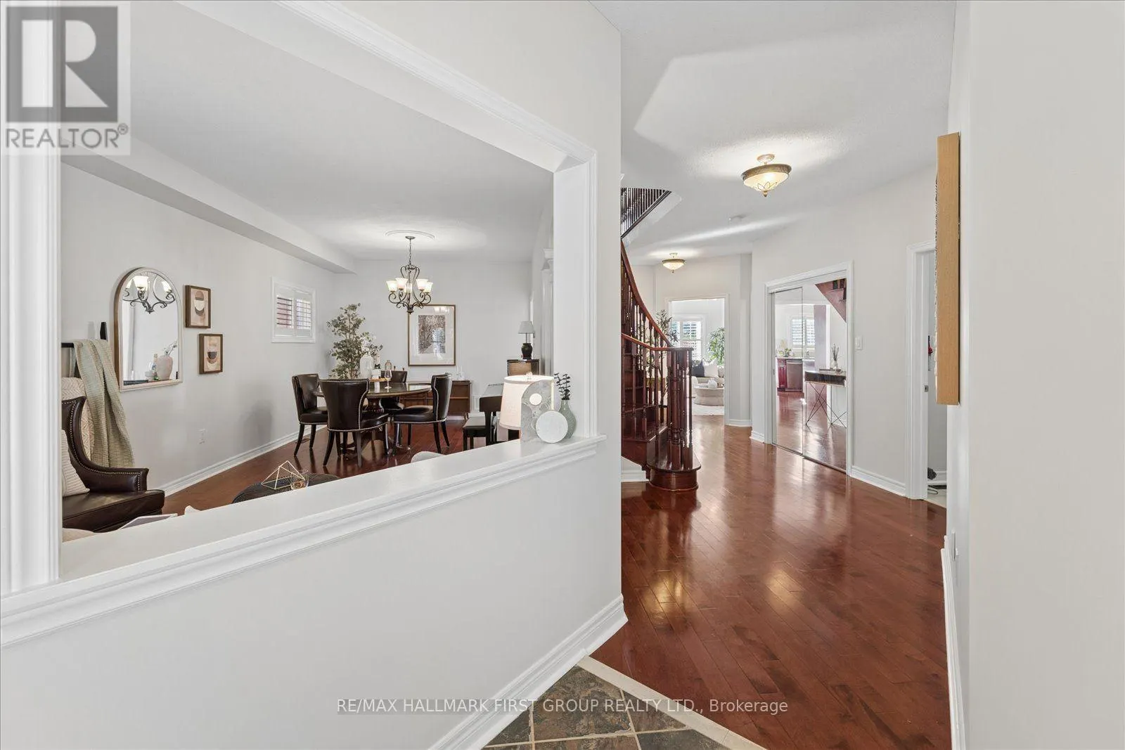 6 WINTERTON WAY